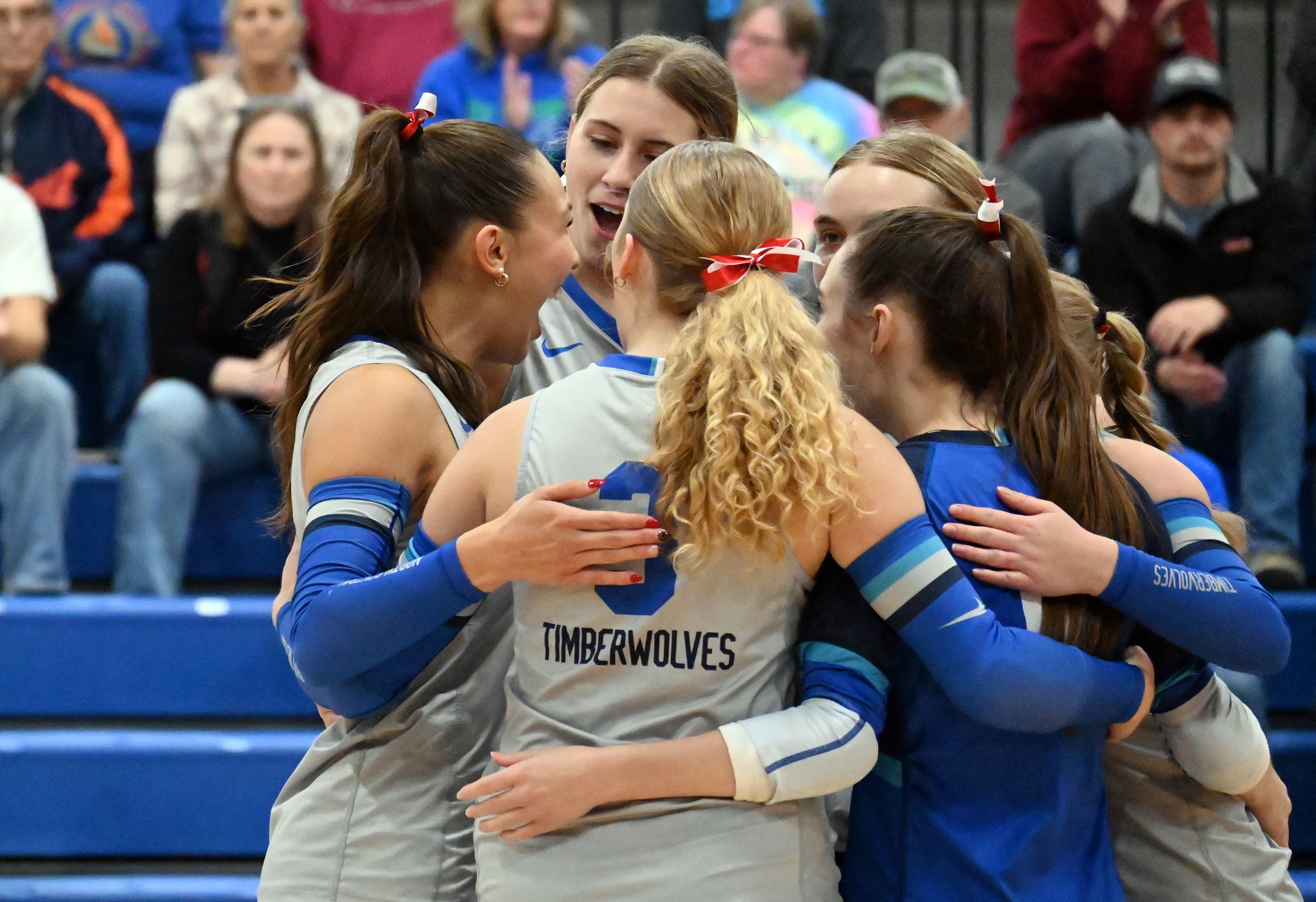 Timberwolves Drop First of Three Matches to Kick off the Buffalo Wild Wings & Corktown Timberwolves Quad Tournament